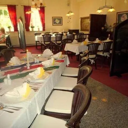 Rosen-hotel Hotel Sangerhausen